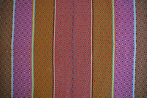 Peruvian Hand-Made Ethnic Rug - Striped | Brown & Black